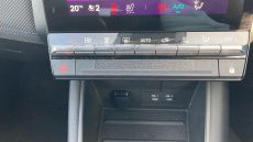 Renault Symbioz 1.6 E-Tech FHEV 145 Techno Esprit Alpine 5dr Auto Hybrid Estate